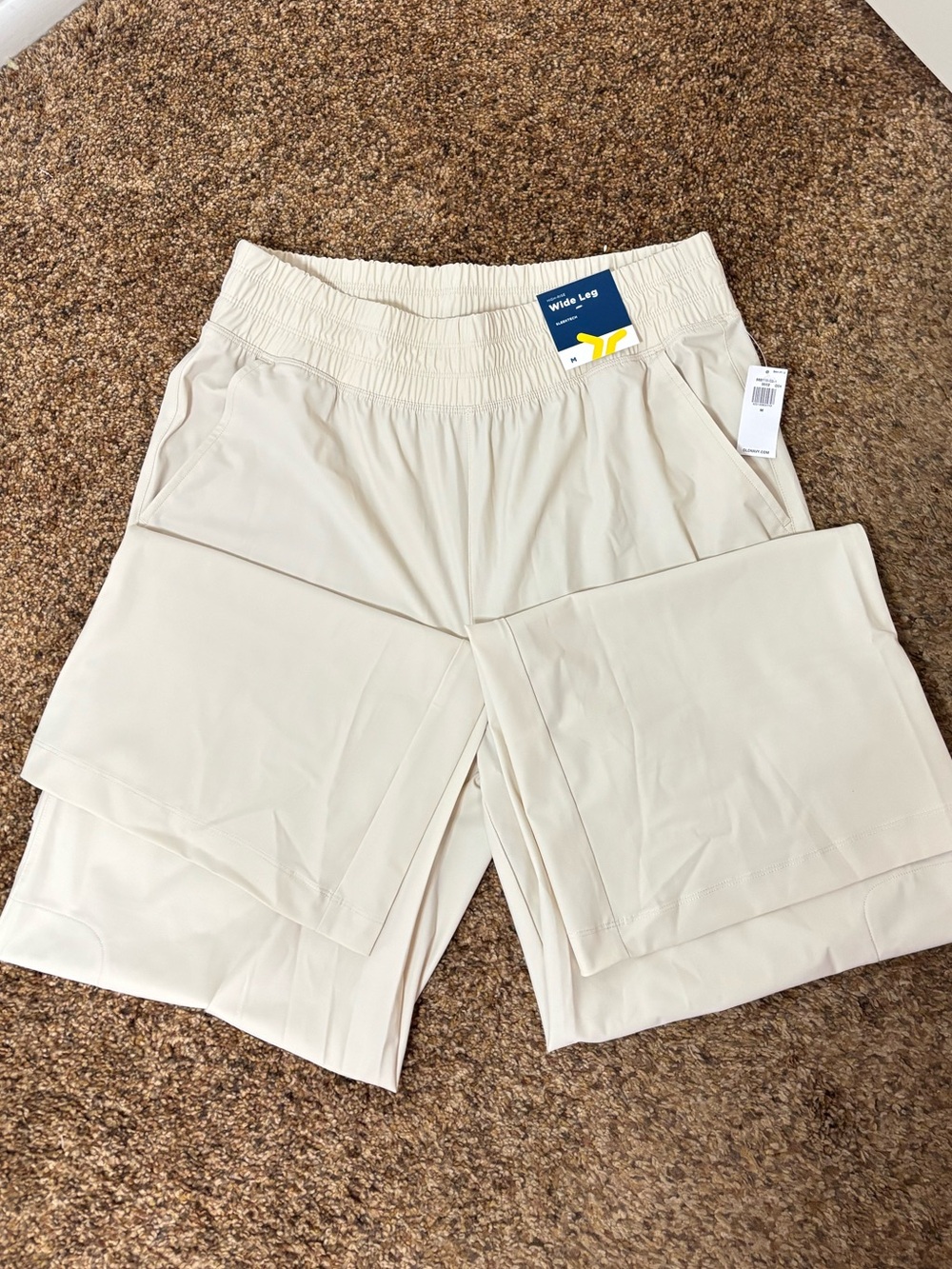 Old Navy Women’s Wide-Leg Track Pants in Cream